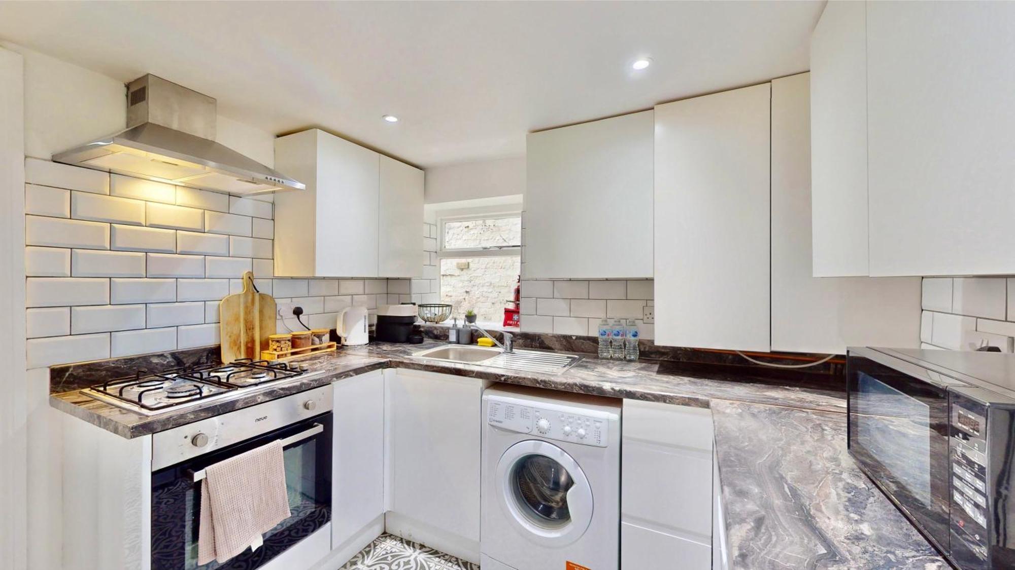 Tube & Notting Hill Nearby - Garden Flat Haven Lejlighed London Eksteriør billede