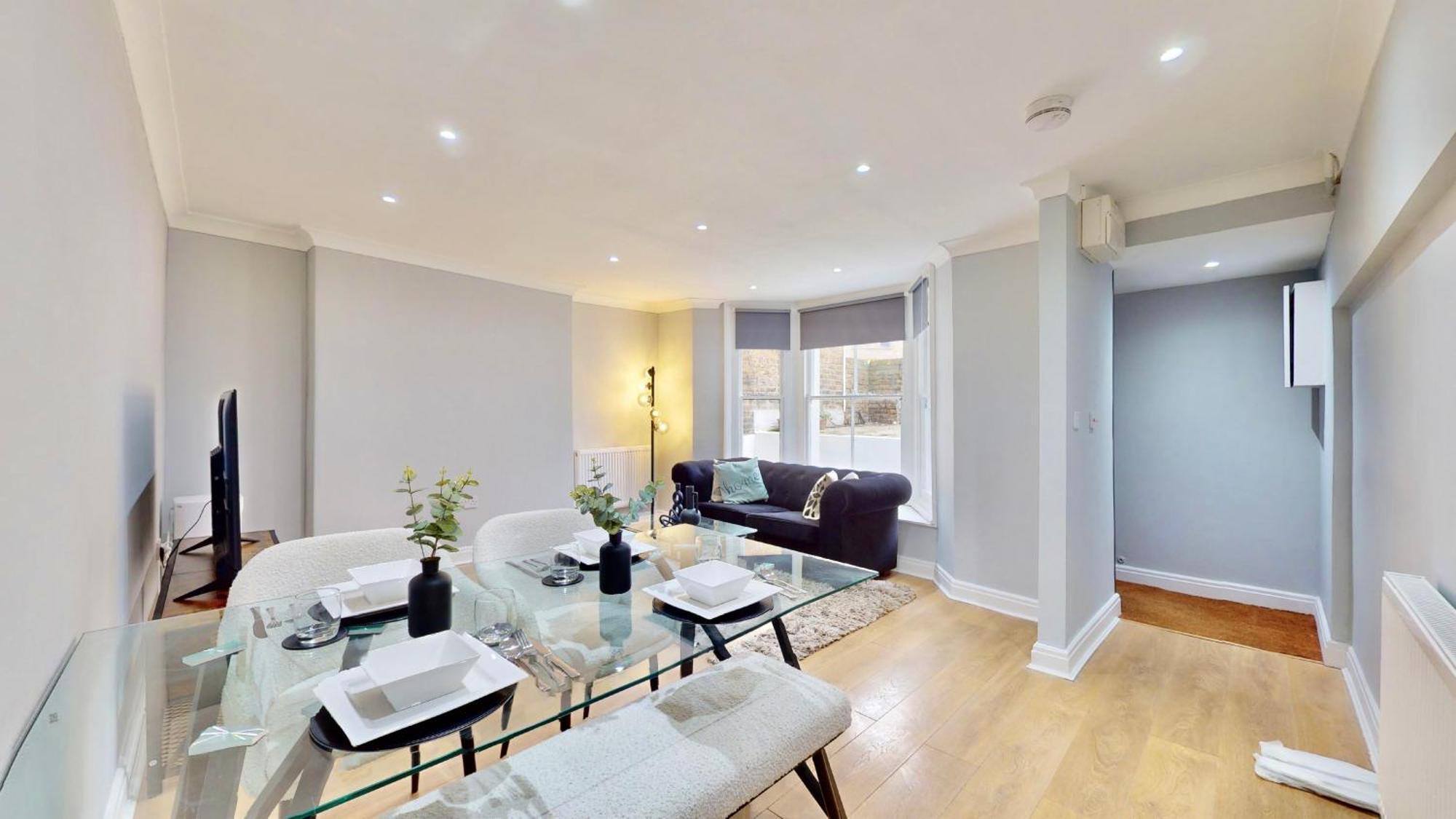 Tube & Notting Hill Nearby - Garden Flat Haven Lejlighed London Eksteriør billede